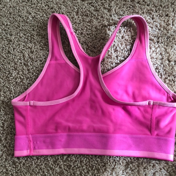 Under Armor Sports Bra - Picture 2 of 3